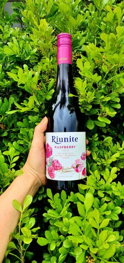 Rượu vang Ý Riunite Raspberry