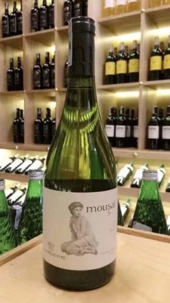 Rượu vang trắng Chile Mousai Chardonnay