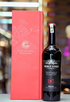 Rượu vang đỏ Mỹ Noble Vines 181 Merlot Giá tốt nhất