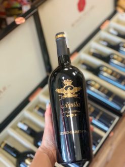 Rượu vang Ý Aquila Old Vines 19.5% Giá tốt